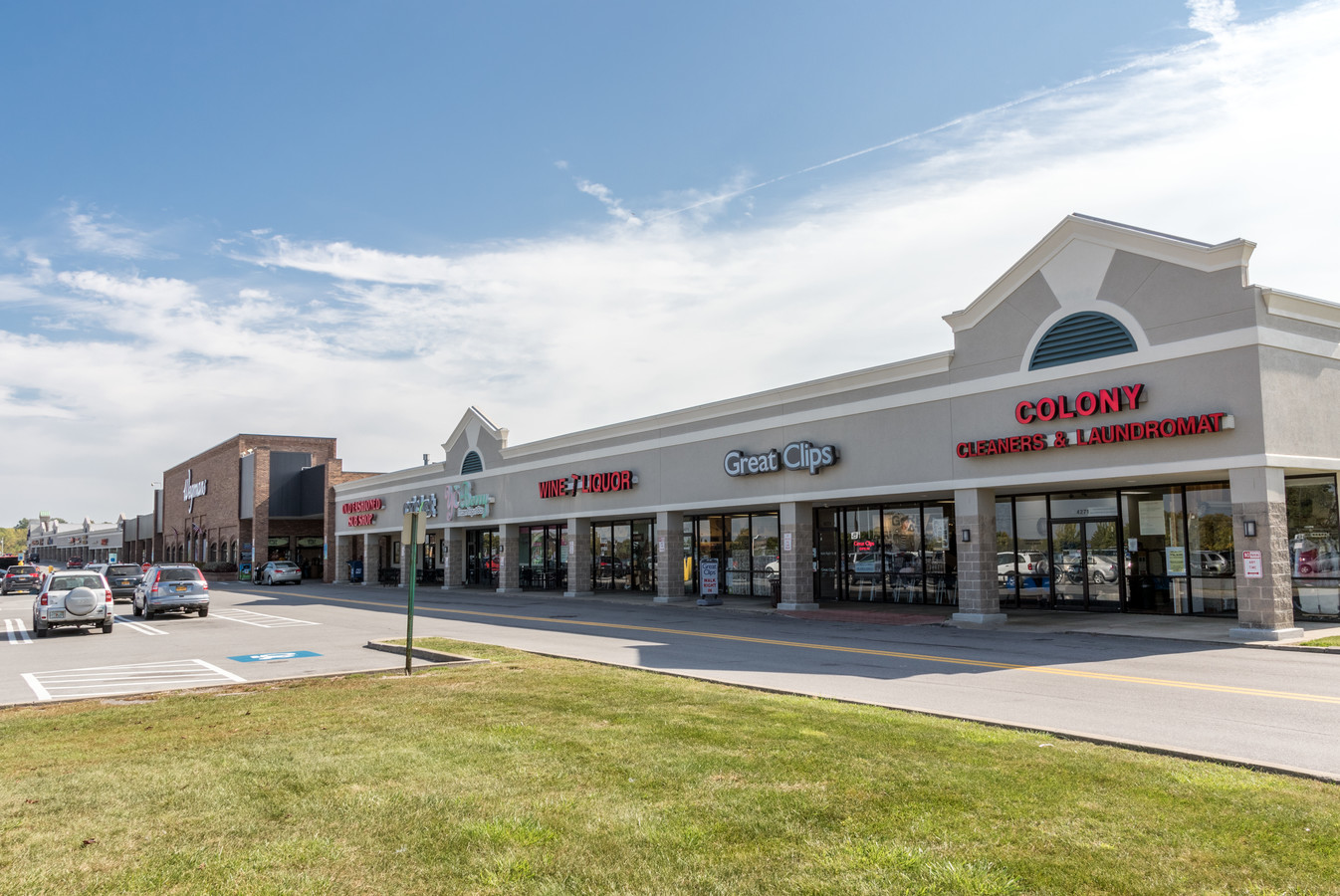 4276 Lakeville Rd - Genesee Valley Shopping Center
